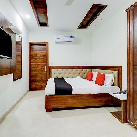 Hotel O Stevia Zirakpur Exteriér fotografie